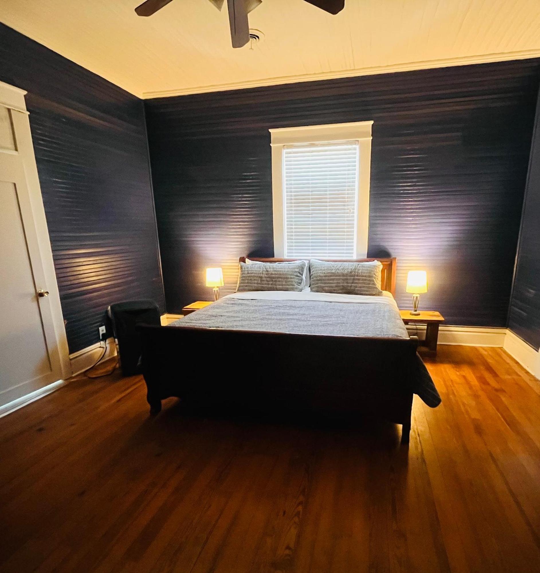Belton Bed And Breakfast ภายนอก รูปภาพ